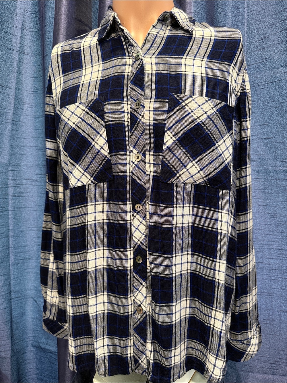 Ladies’ Navy and White Plaid Long-Sleeve Button-Down Shirt